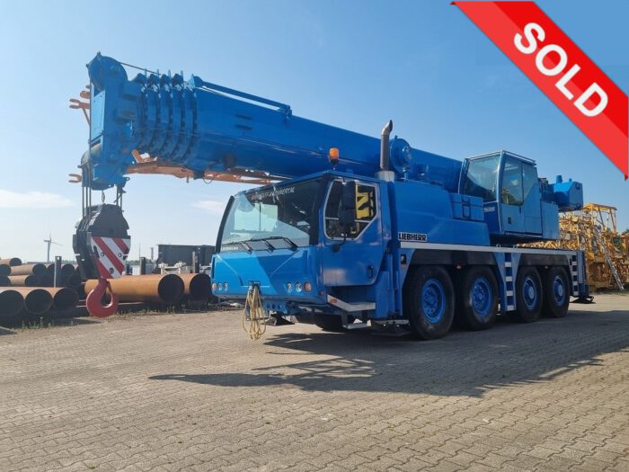 LIEBHERR LTM 1070-4.1 / 2008